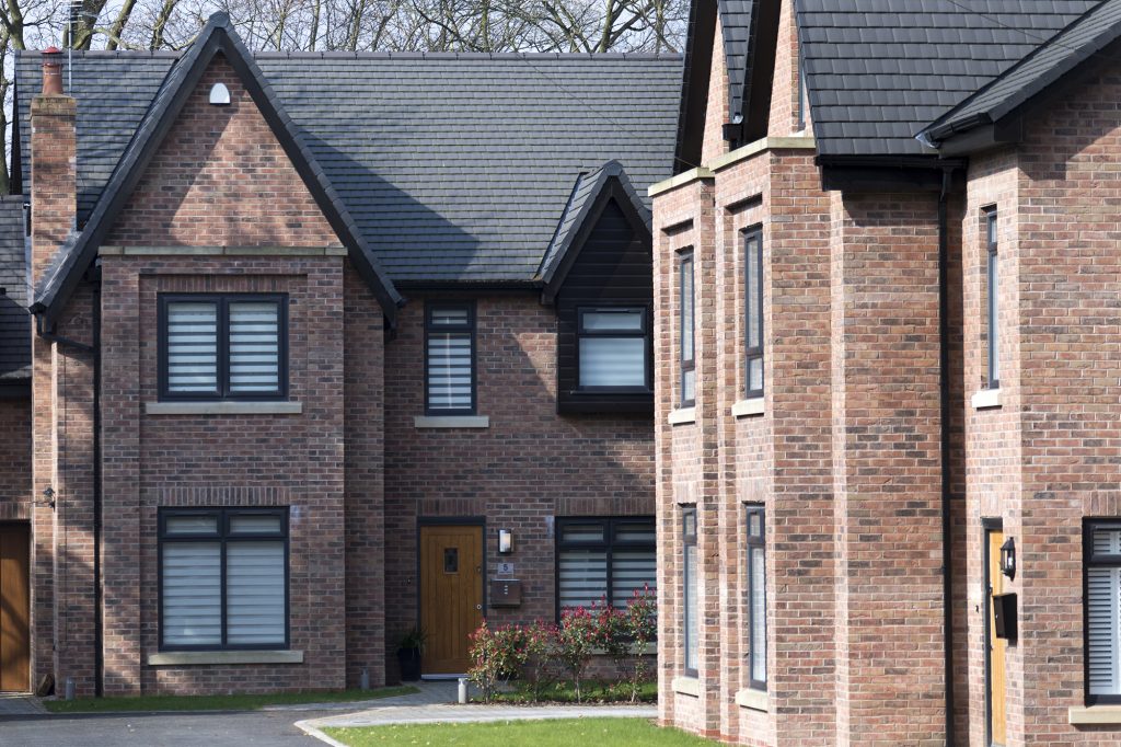 MH Lawn Grove2 MH Lawn Grove2