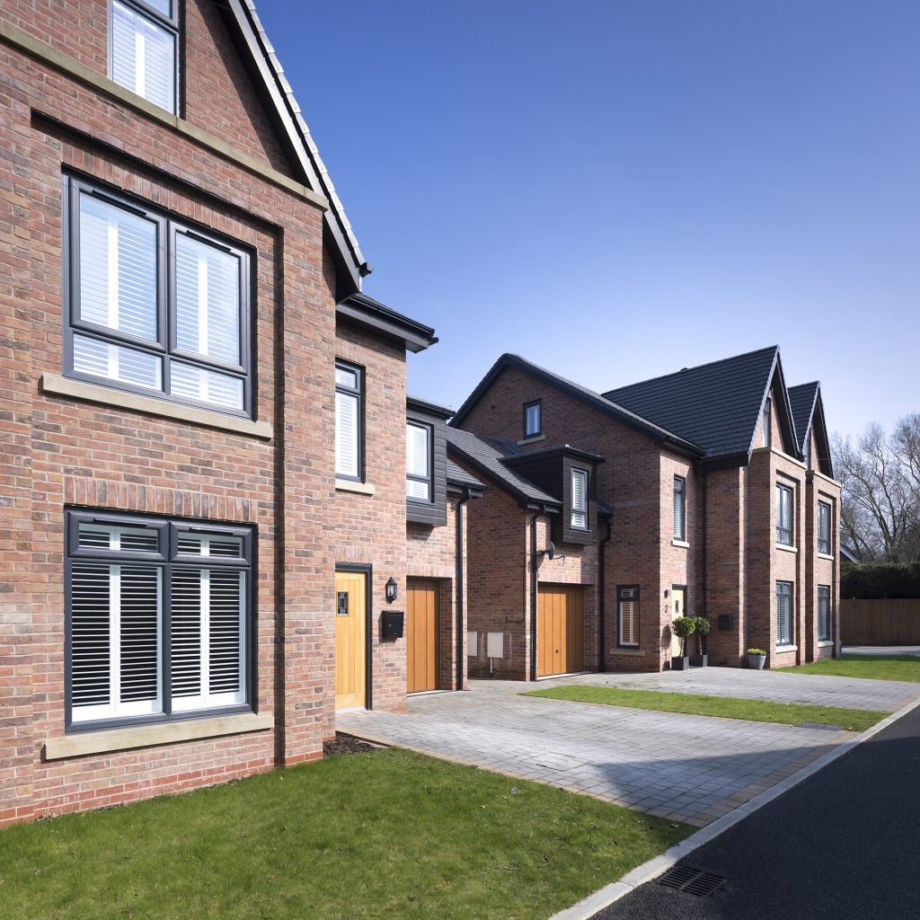 MH Lawn Grove8 MH Lawn Grove8